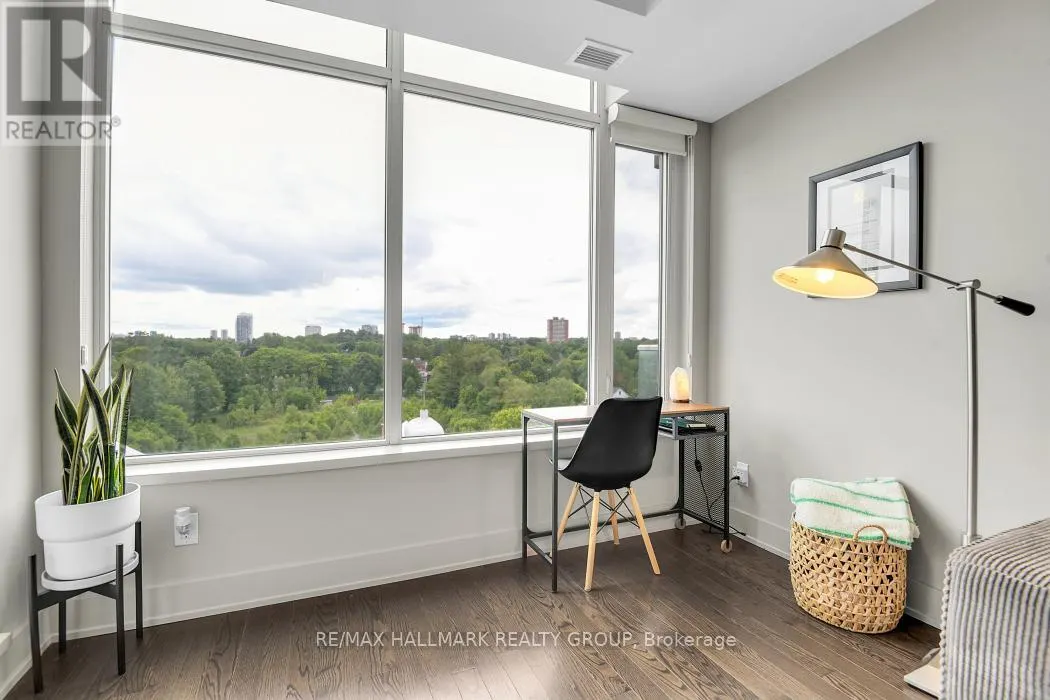 804 - 108 RICHMOND ROAD