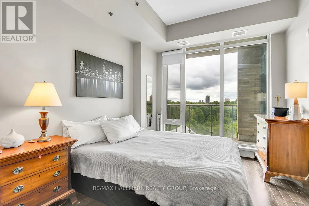 804 - 108 RICHMOND ROAD