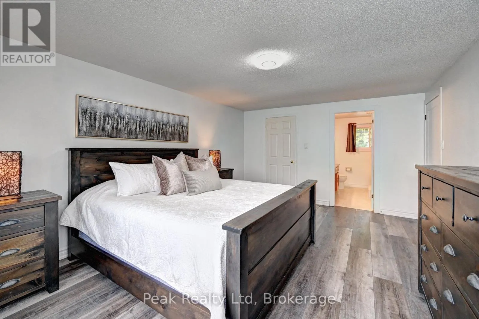 352 STEPHANIE DRIVE