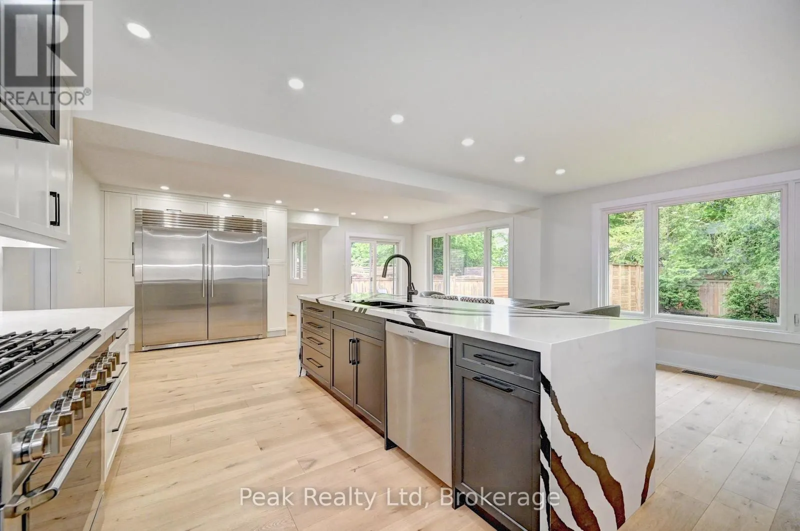 352 STEPHANIE DRIVE