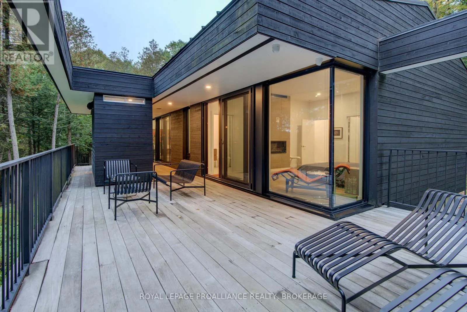 1175 NORDIC ROAD