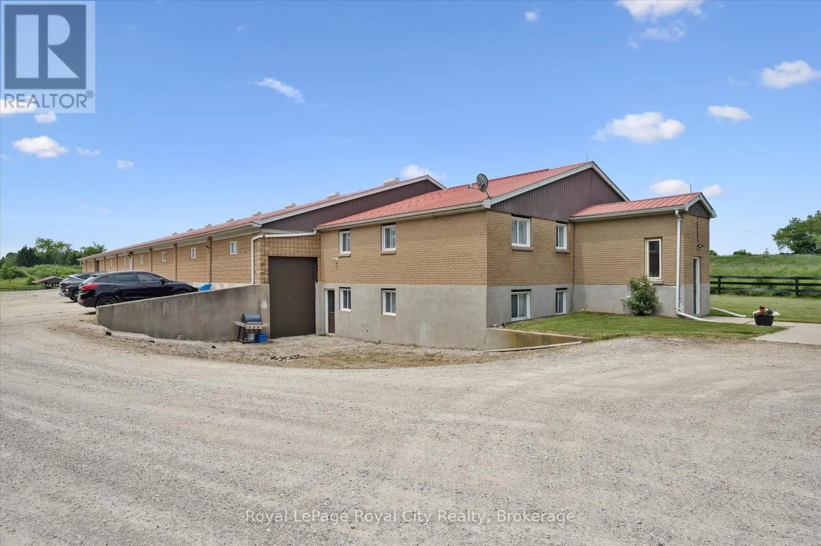 5072 WELLINGTON RD 32 ROAD