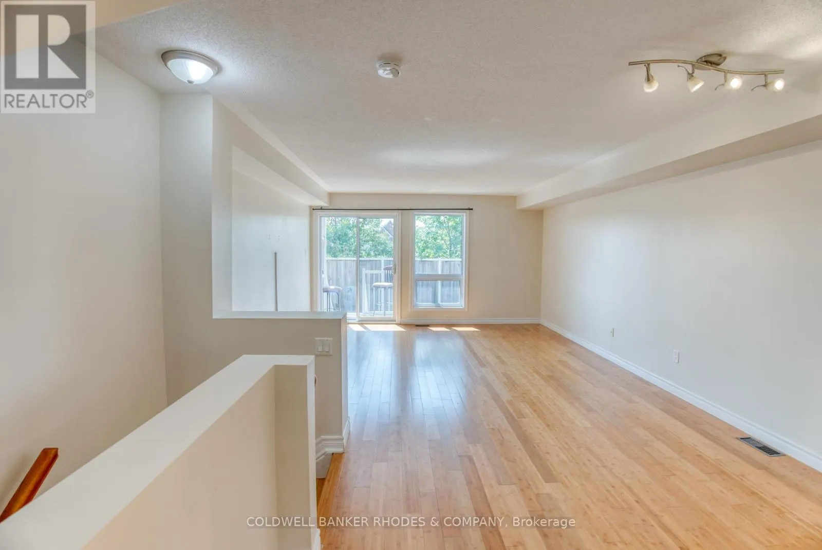 114 BRENTMORE PRIVATE