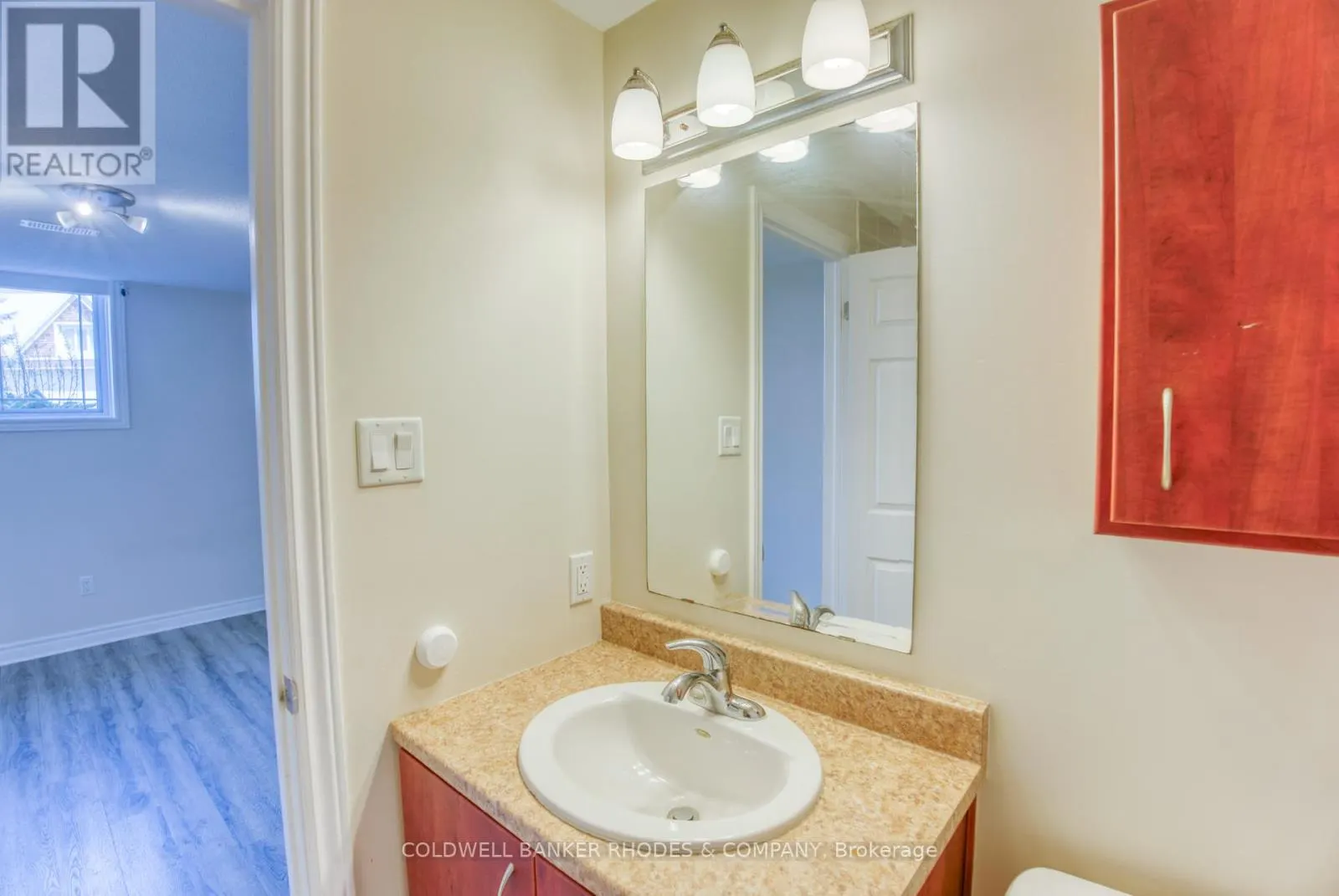 114 BRENTMORE PRIVATE
