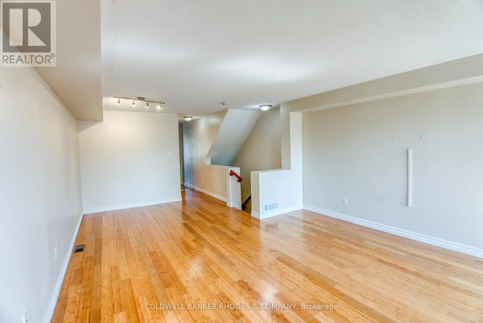 114 BRENTMORE PRIVATE