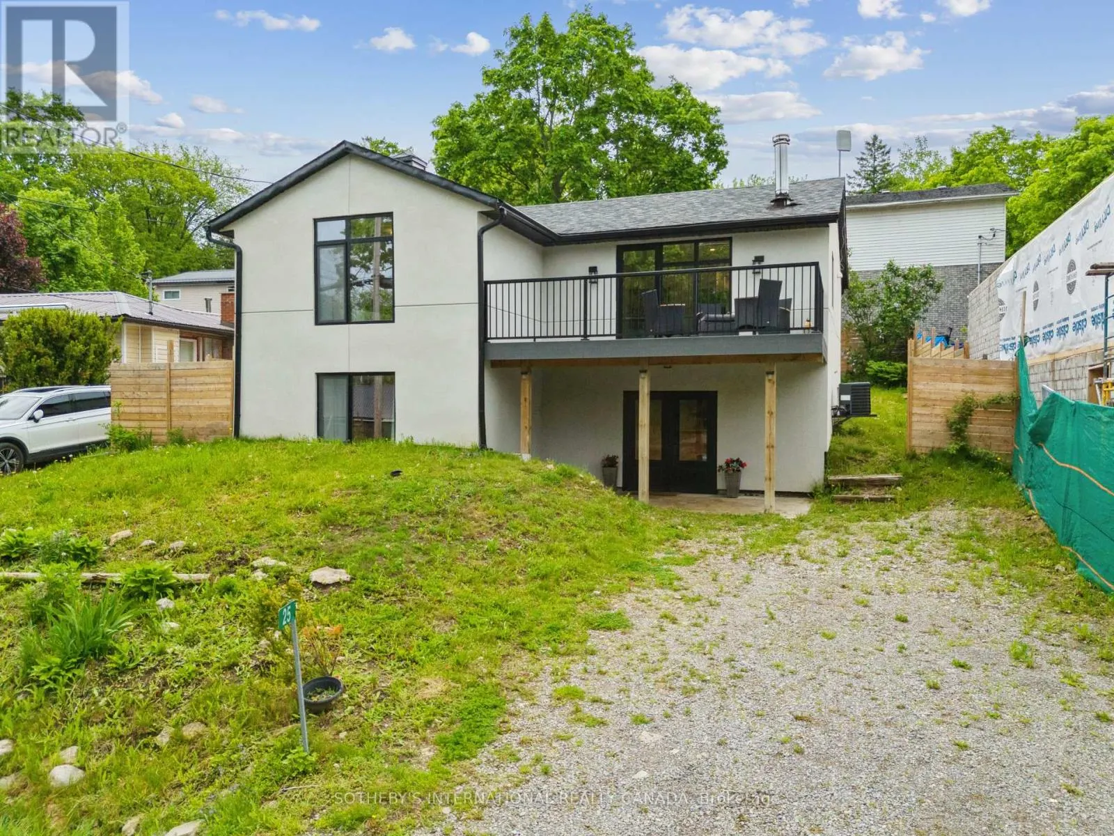 25 SILVER BIRCH STREET