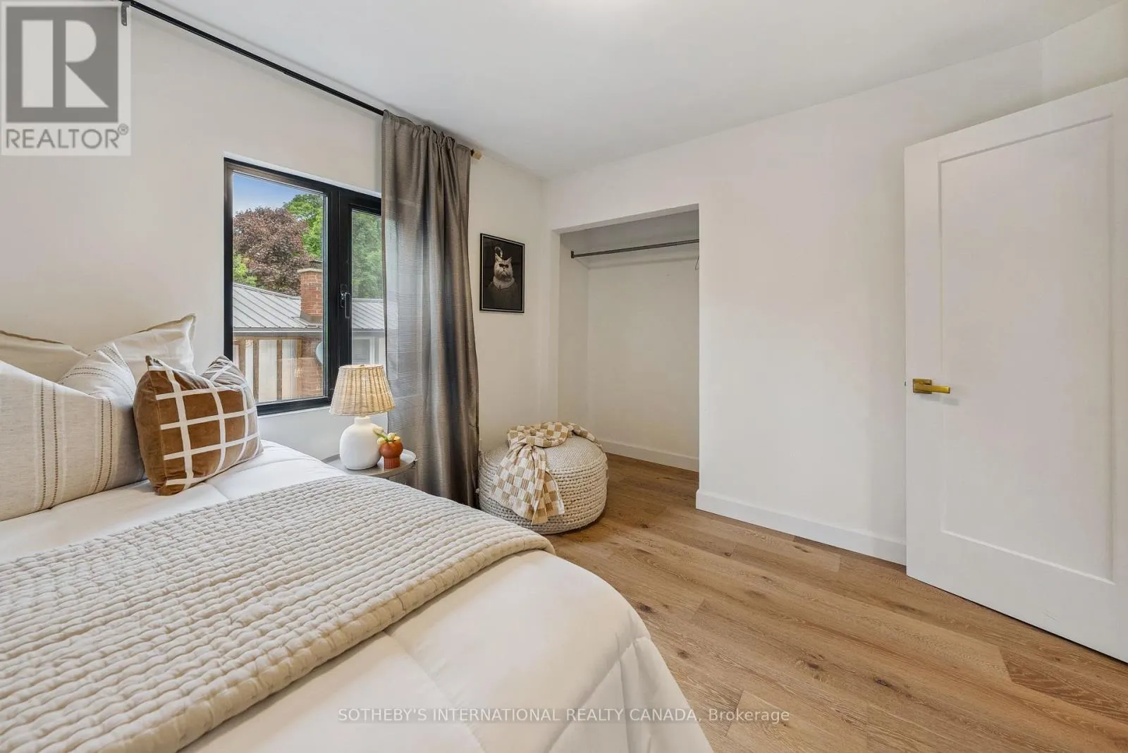 25 SILVER BIRCH STREET