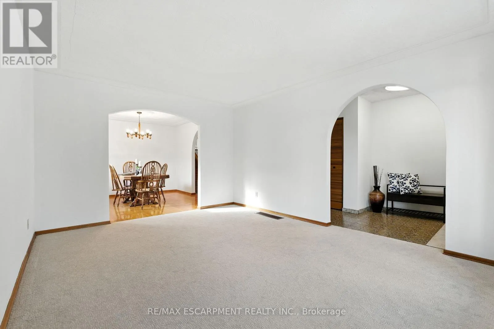 100 TAYMALL STREET