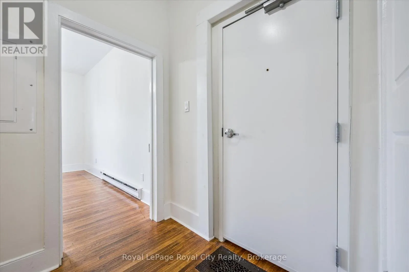 A - 131 METCALFE STREET, #A