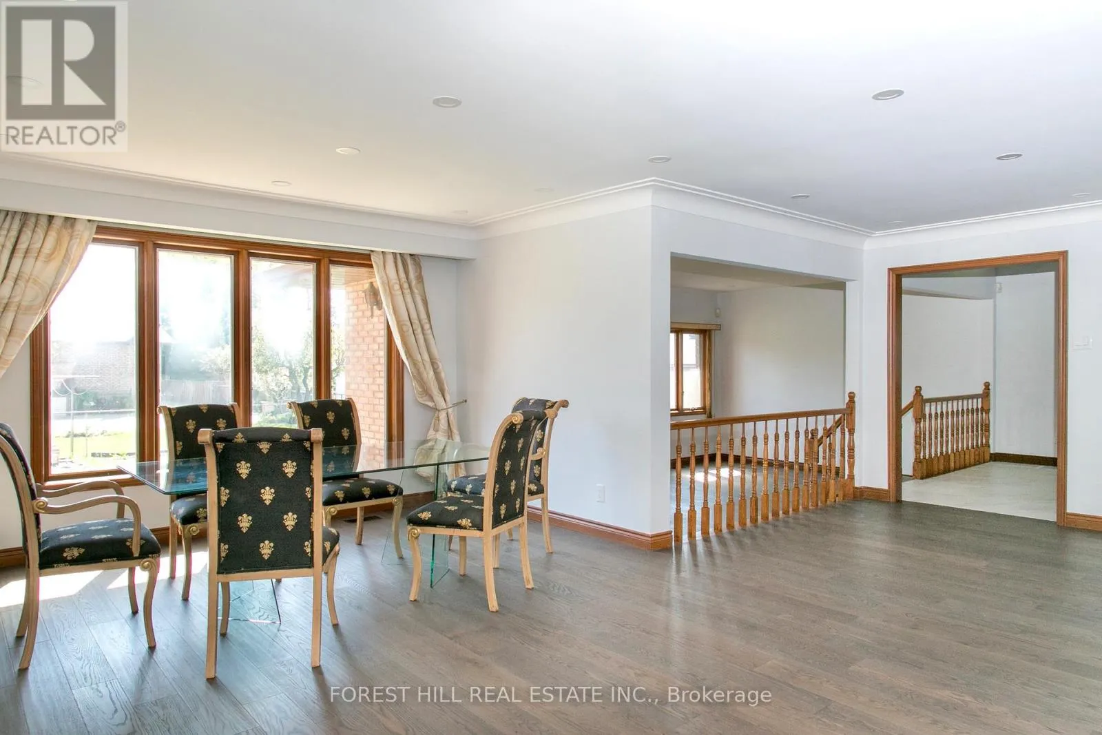 2755 LIONEL DRIVE
