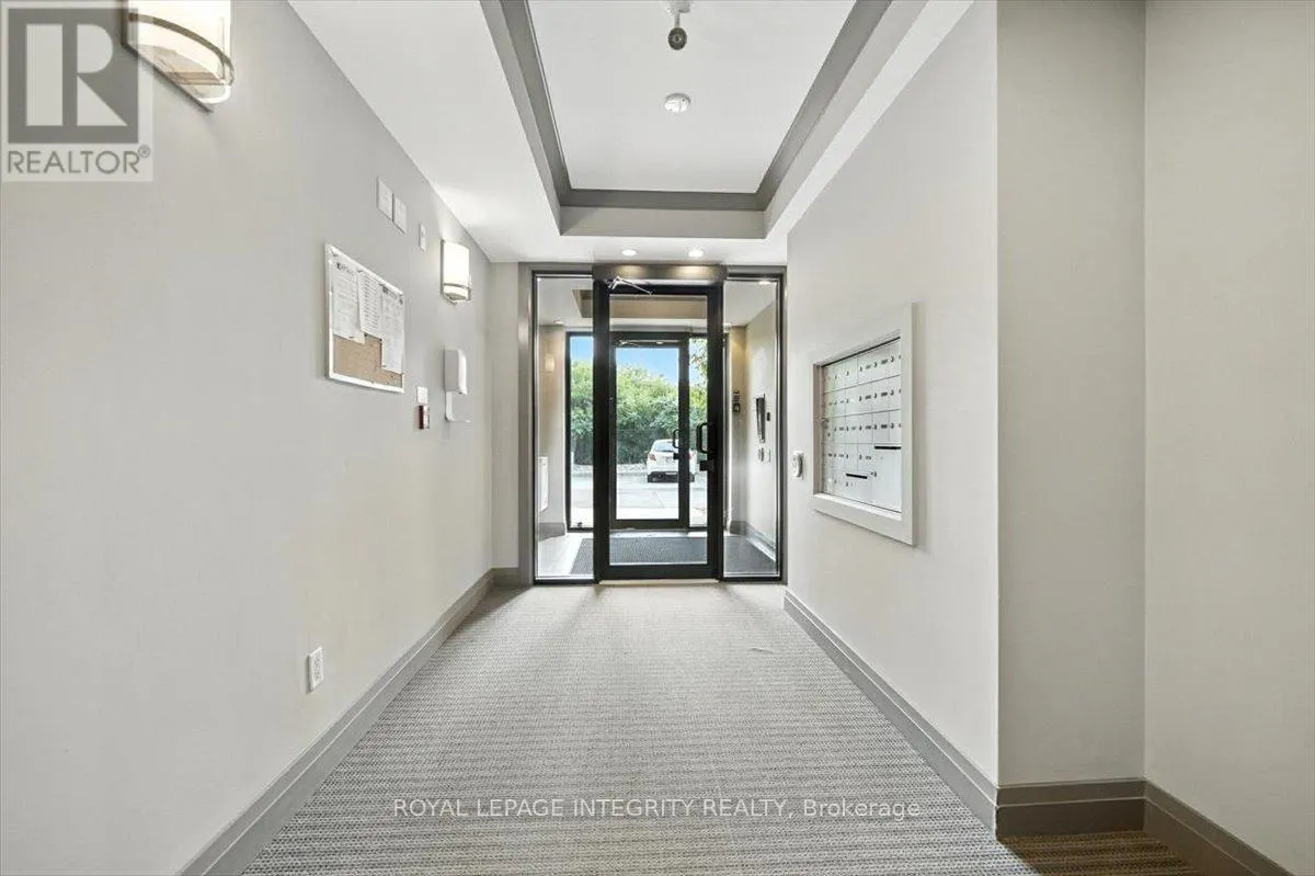 202 - 755 BEAUPARC PRIVATE