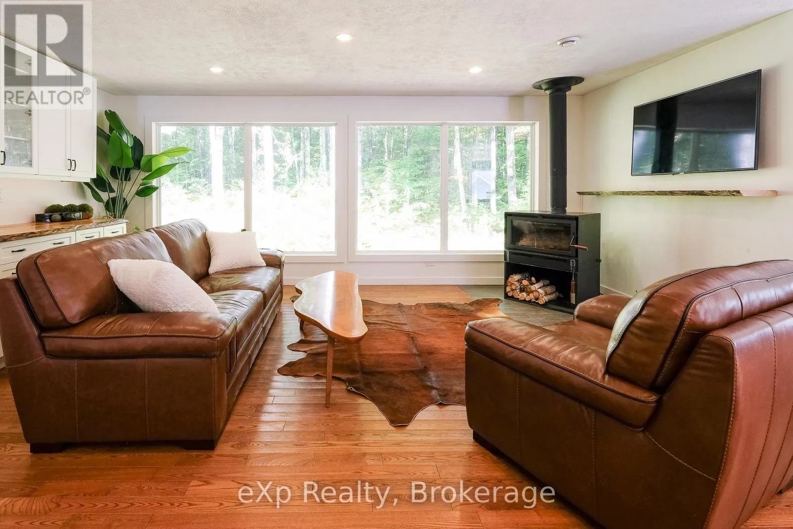 442625 CONCESSION ROAD 21