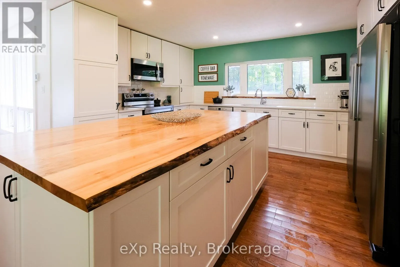 442625 CONCESSION ROAD 21