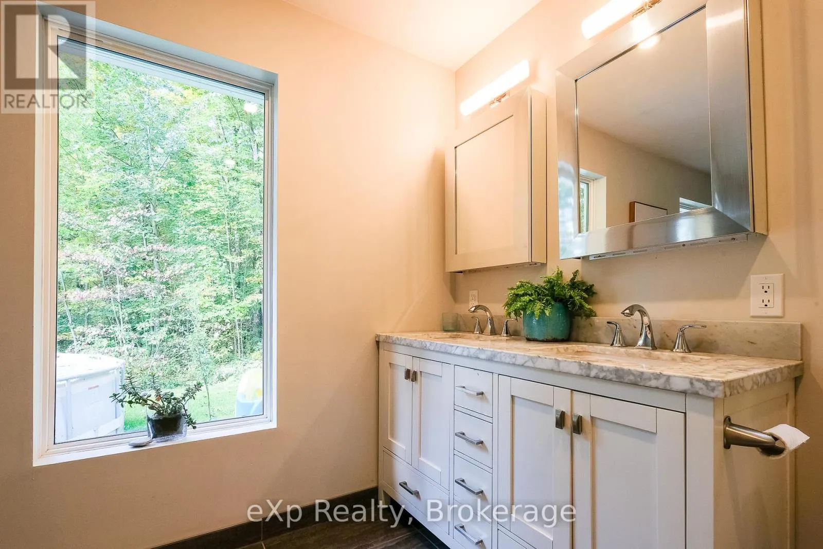442625 CONCESSION ROAD 21