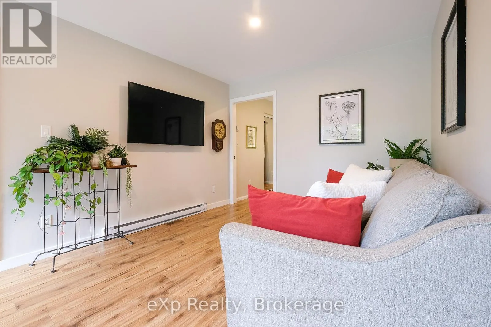 442625 CONCESSION ROAD 21
