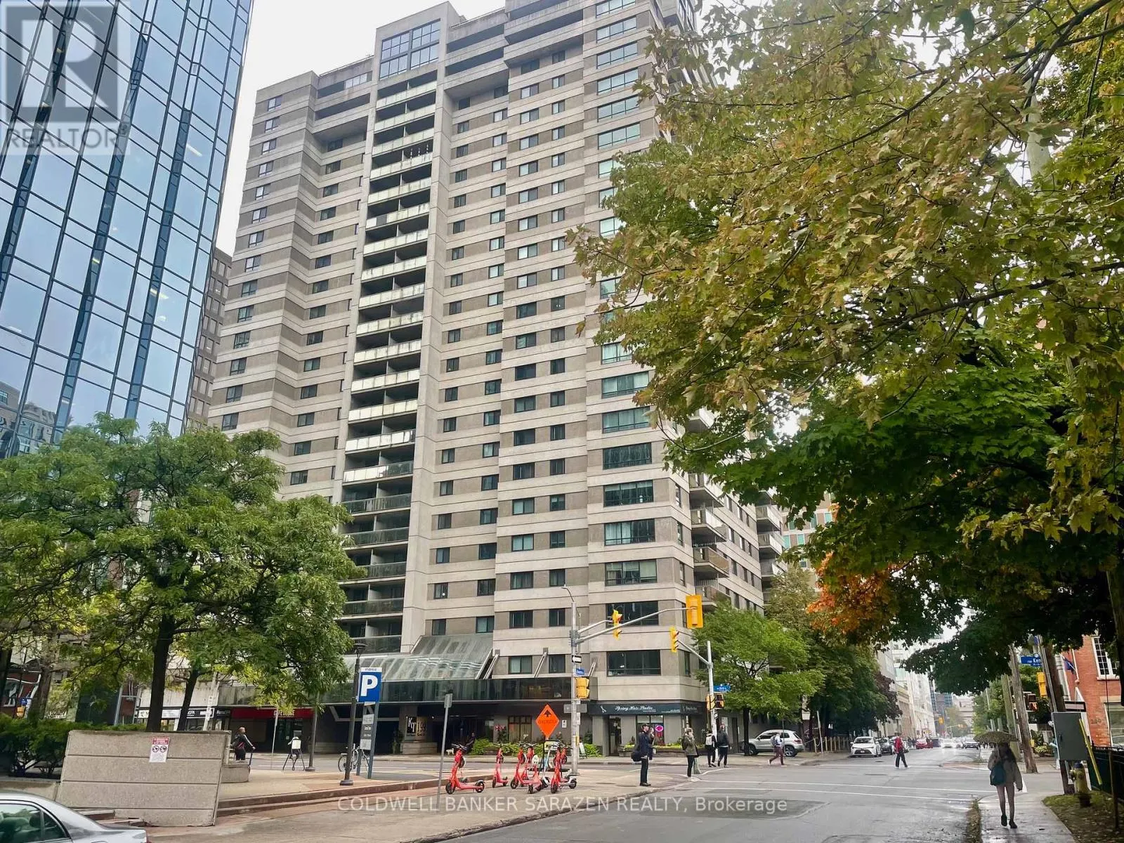 2307 - 199 KENT STREET