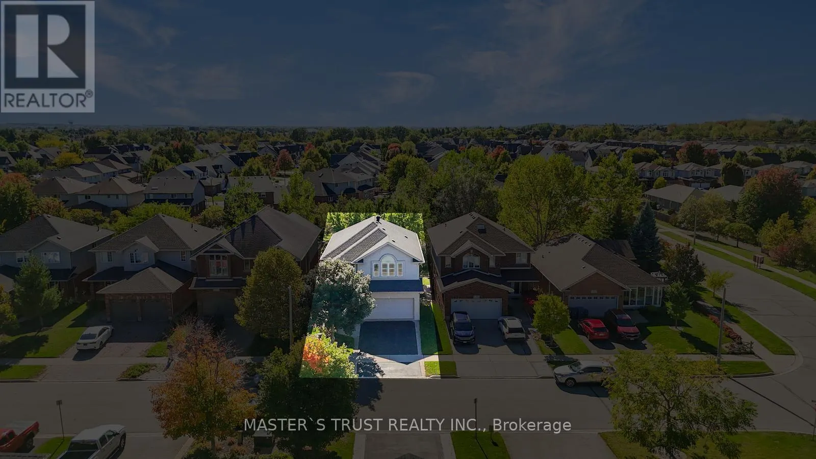 5 HOWDEN CRESCENT