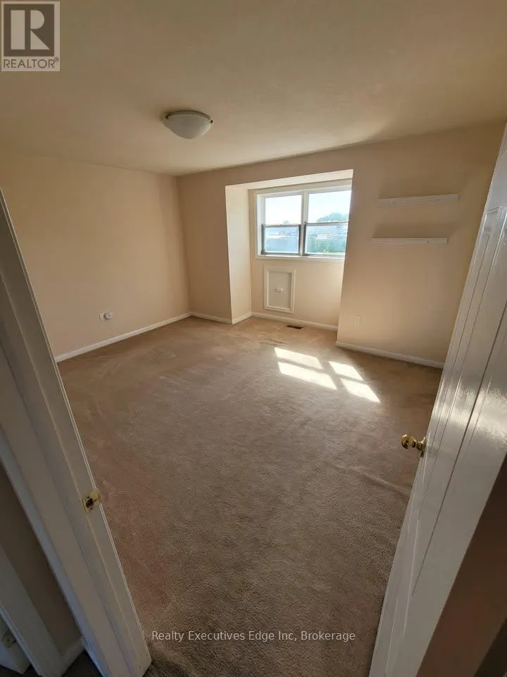 384 GARTH MASSEY DRIVE