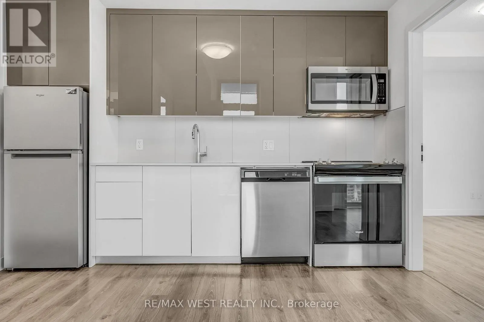 1409 - 60 FREDERICK STREET