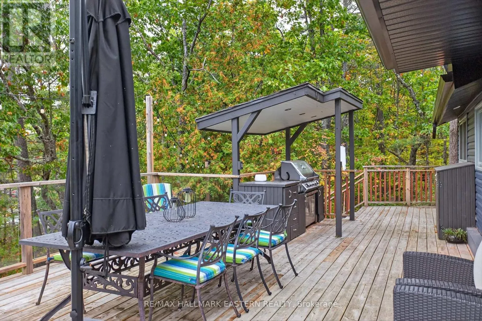 2712 CHANNEL VIEW LANE