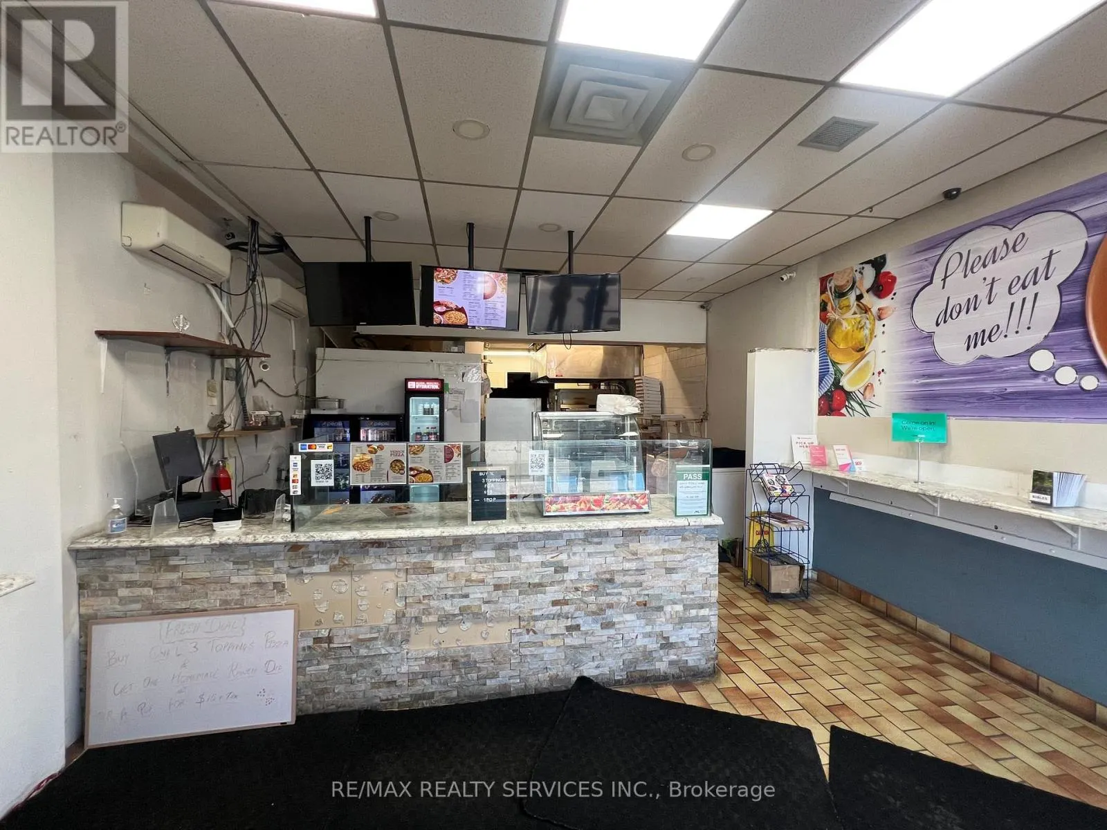 243 WHARNCLIFFE ROAD N