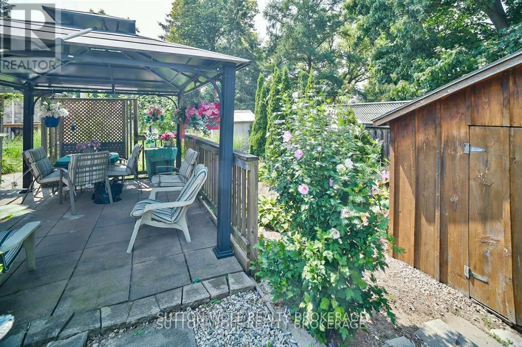 42 - 375 SCOTT STREET E, #42
