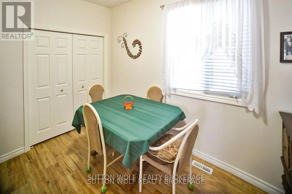 42 - 375 SCOTT STREET E, #42