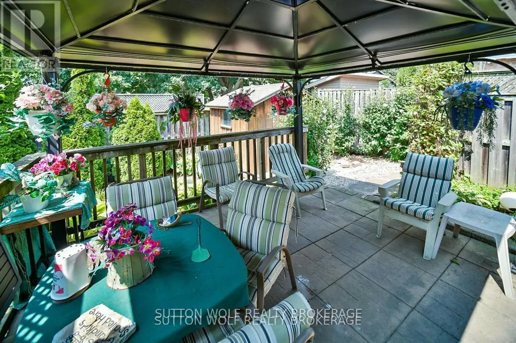 42 - 375 SCOTT STREET E, #42