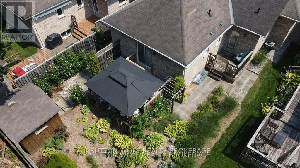 42 - 375 SCOTT STREET E, #42
