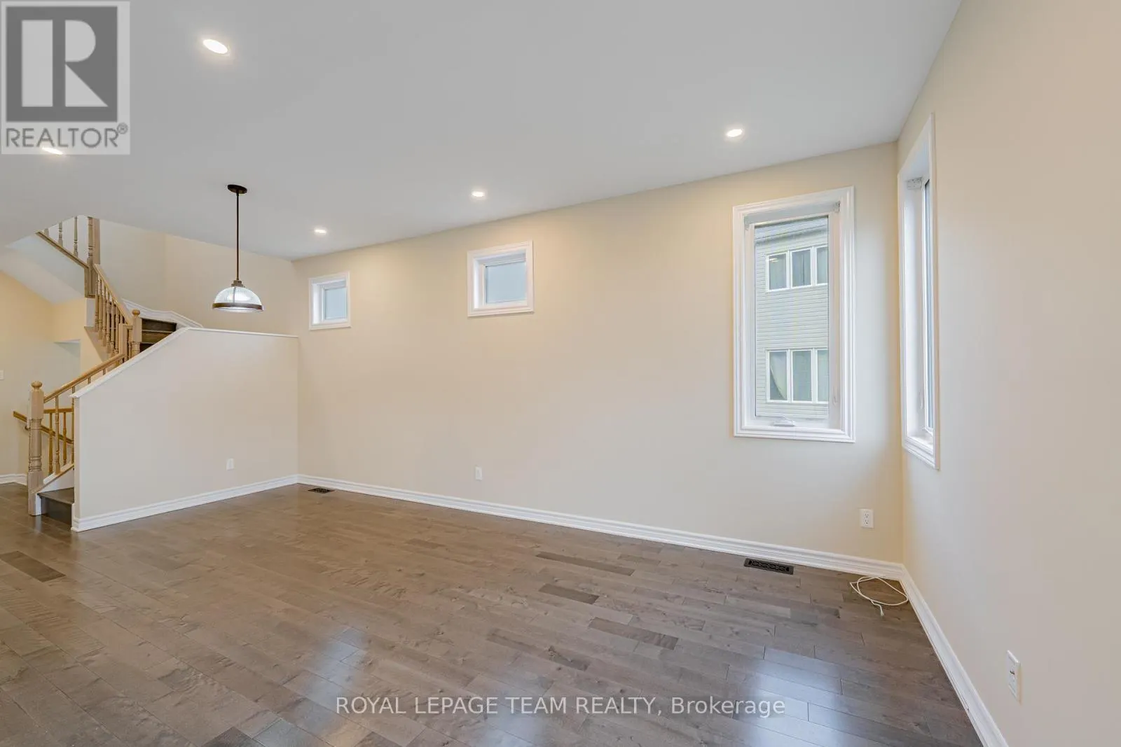 2522 WATERLILLY WAY