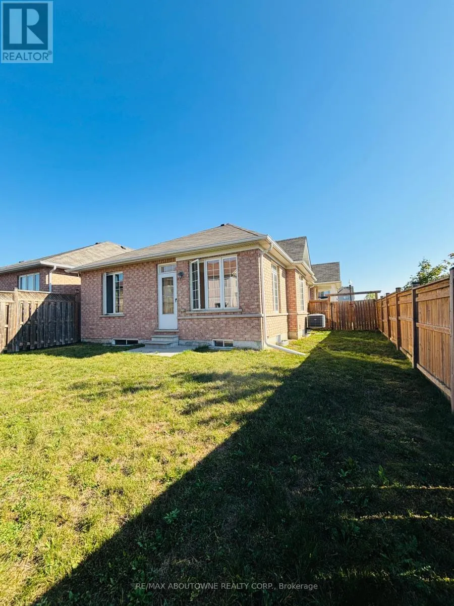 676 BALDWIN CRESCENT