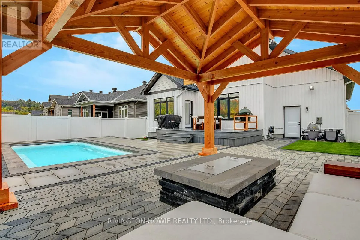 743 MEADOWRIDGE CIRCLE