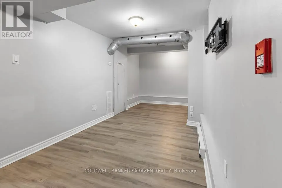 4 - 140 OSGOODE STREET