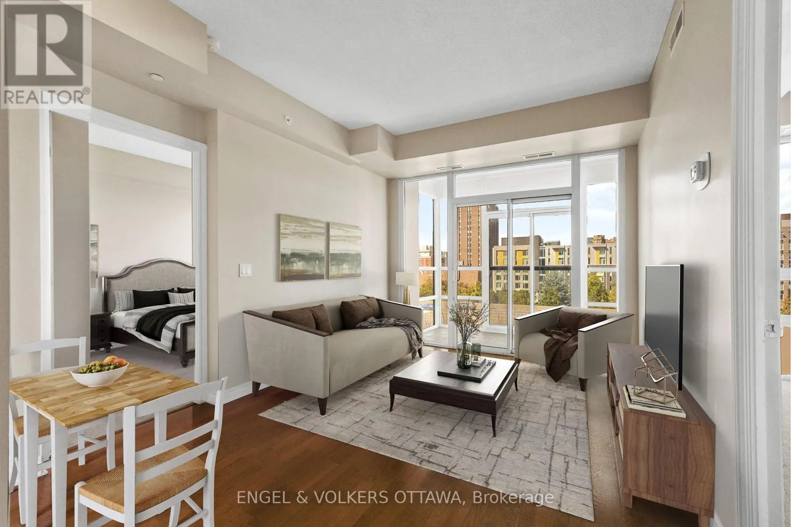 611 - 100 ISABELLA STREET