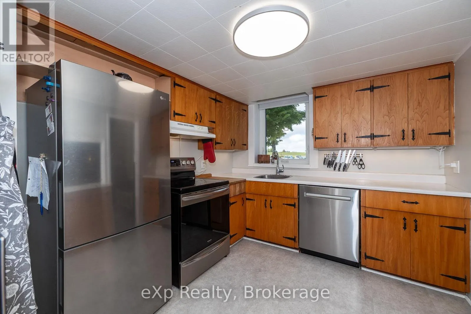 780 CONCESSION 2