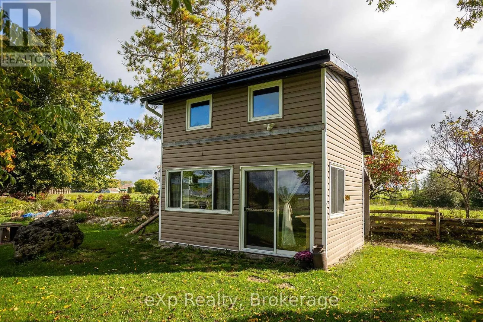 780 CONCESSION 2