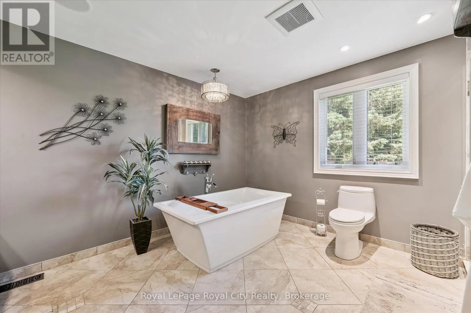 5072 WELLINGTON RD 32 ROAD