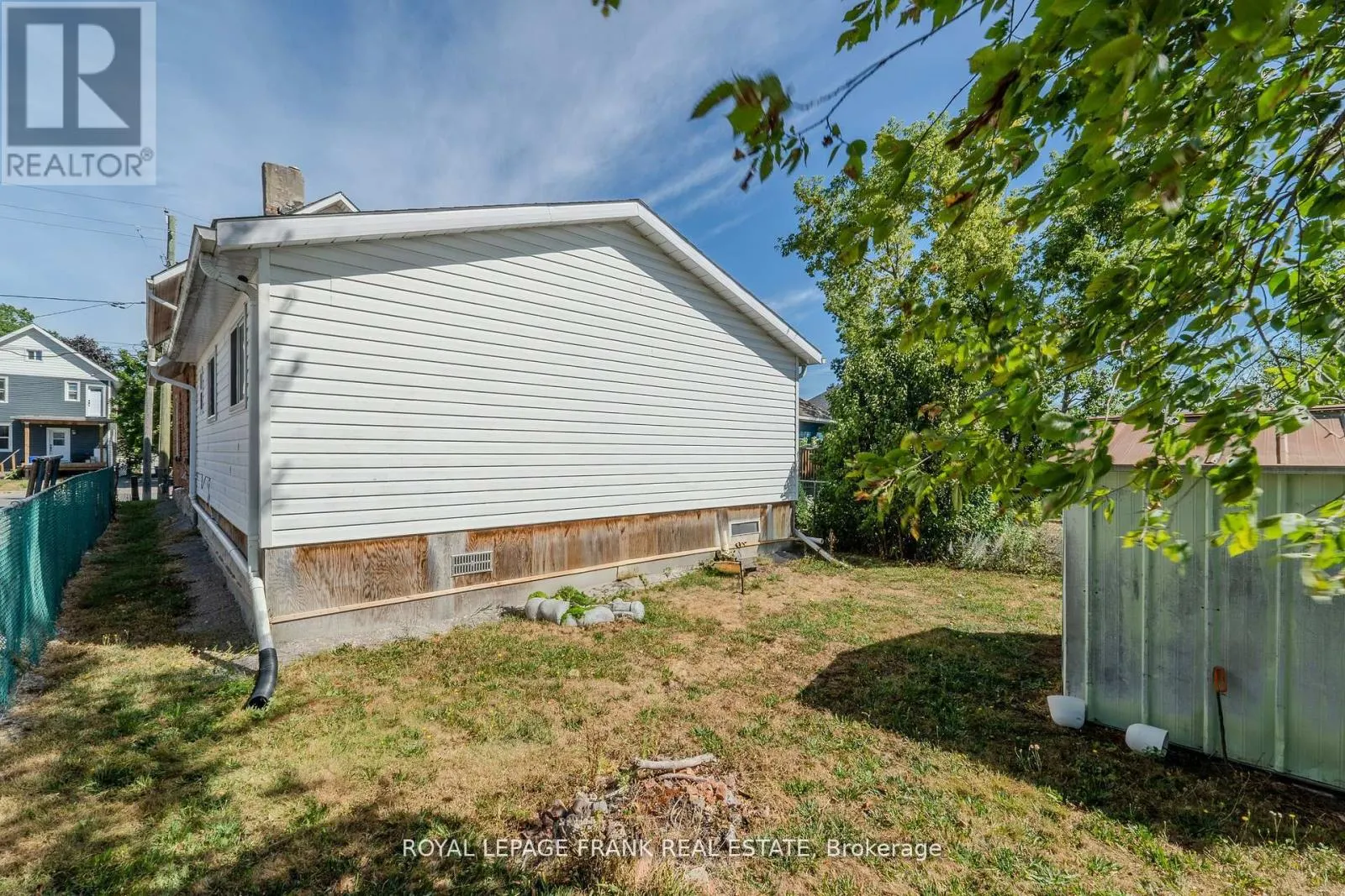 87 DURHAM STREET W