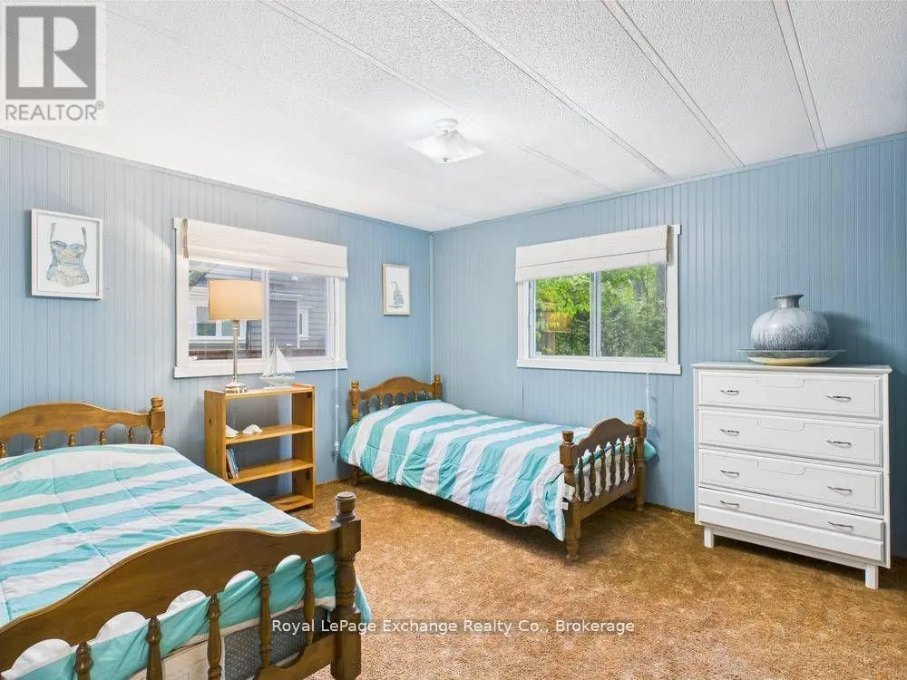 112 HURON ROAD