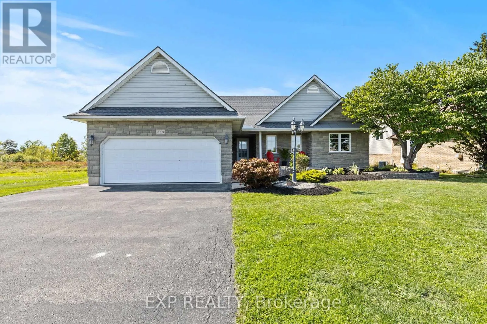 353 SOUTH PELHAM ROAD