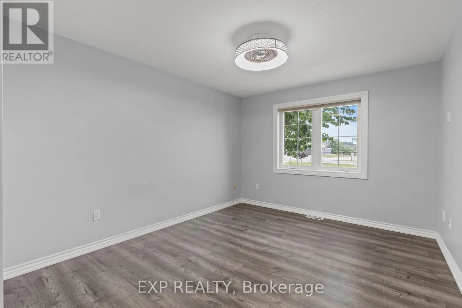353 SOUTH PELHAM ROAD
