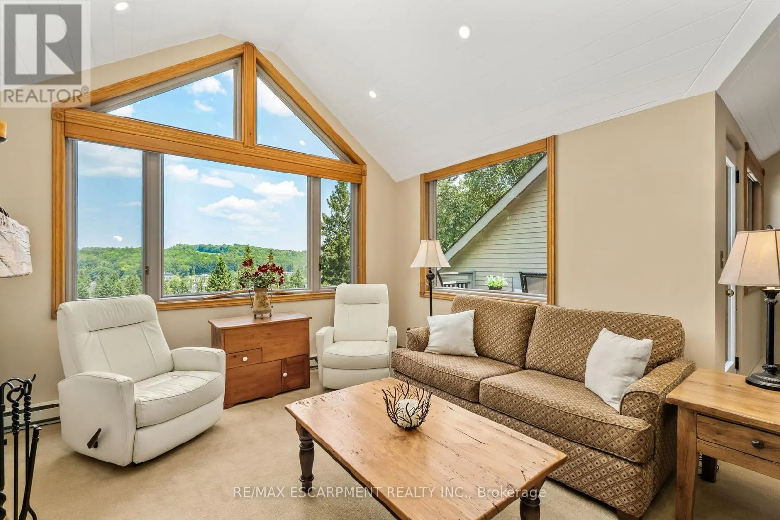 1 - 131 GRANDVIEW HILLTOP DRIVE