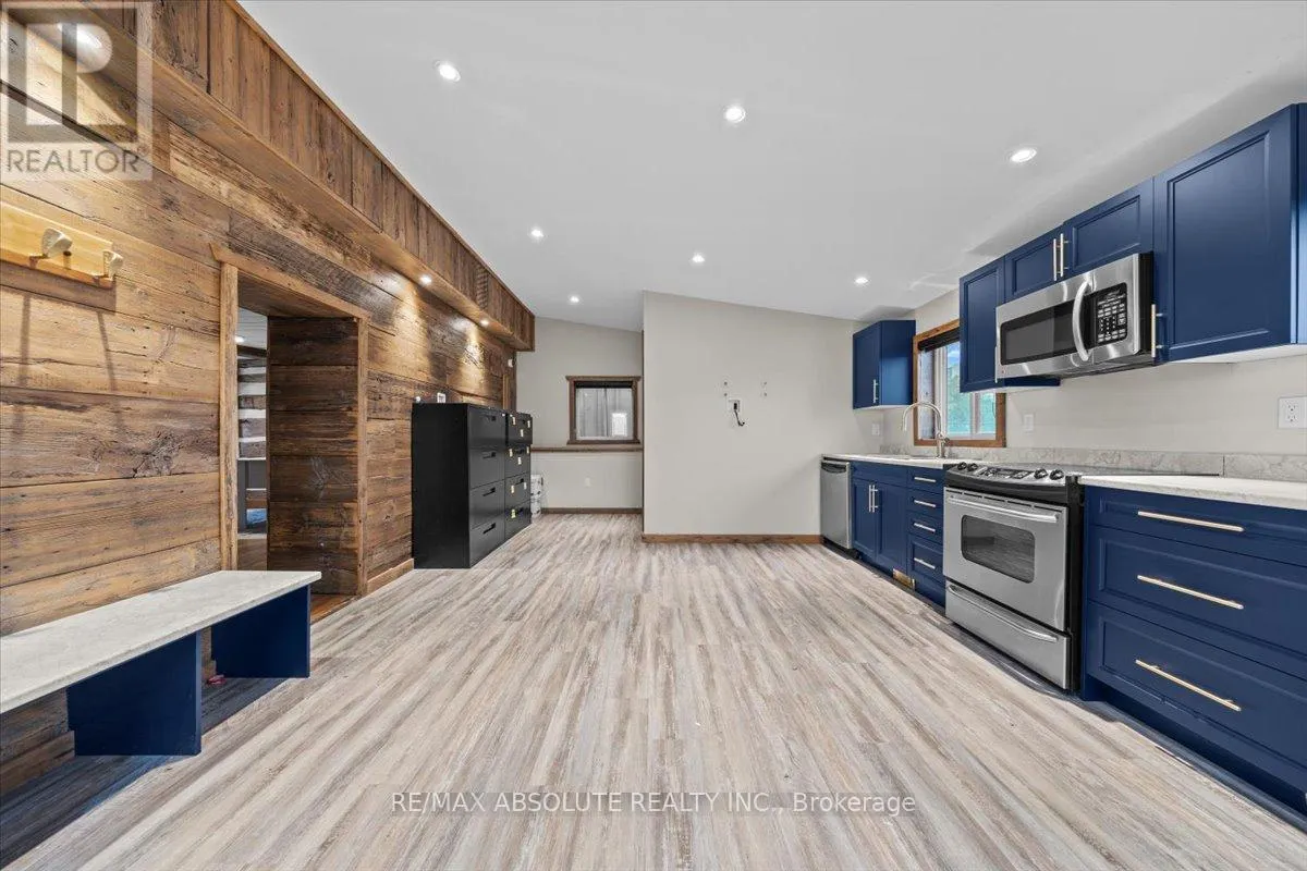 2702 CARP ROAD