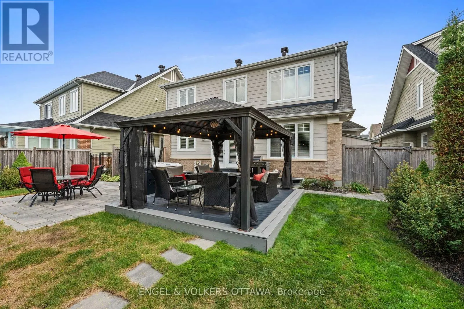 511 ERINWOODS CIRCLE
