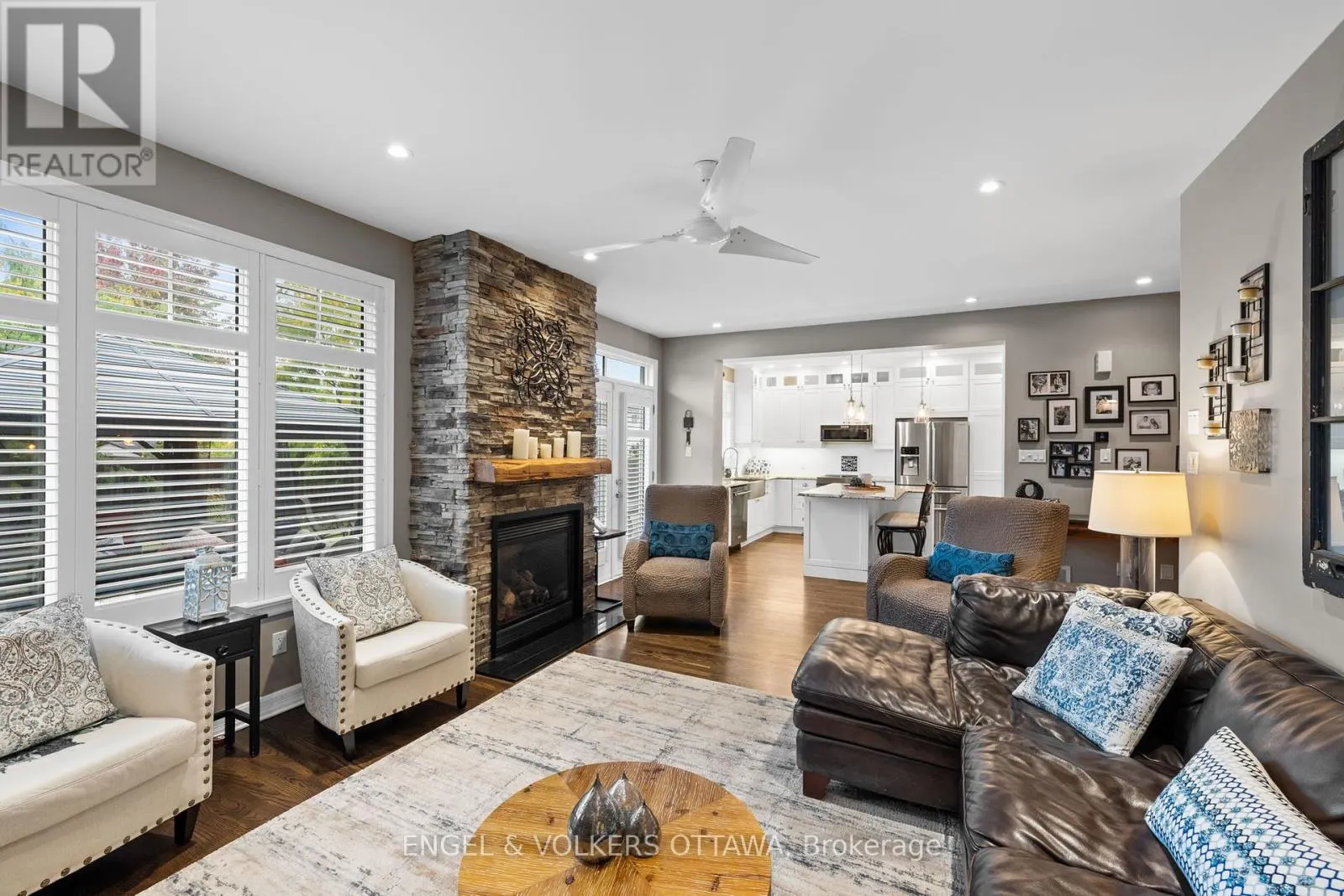 511 ERINWOODS CIRCLE