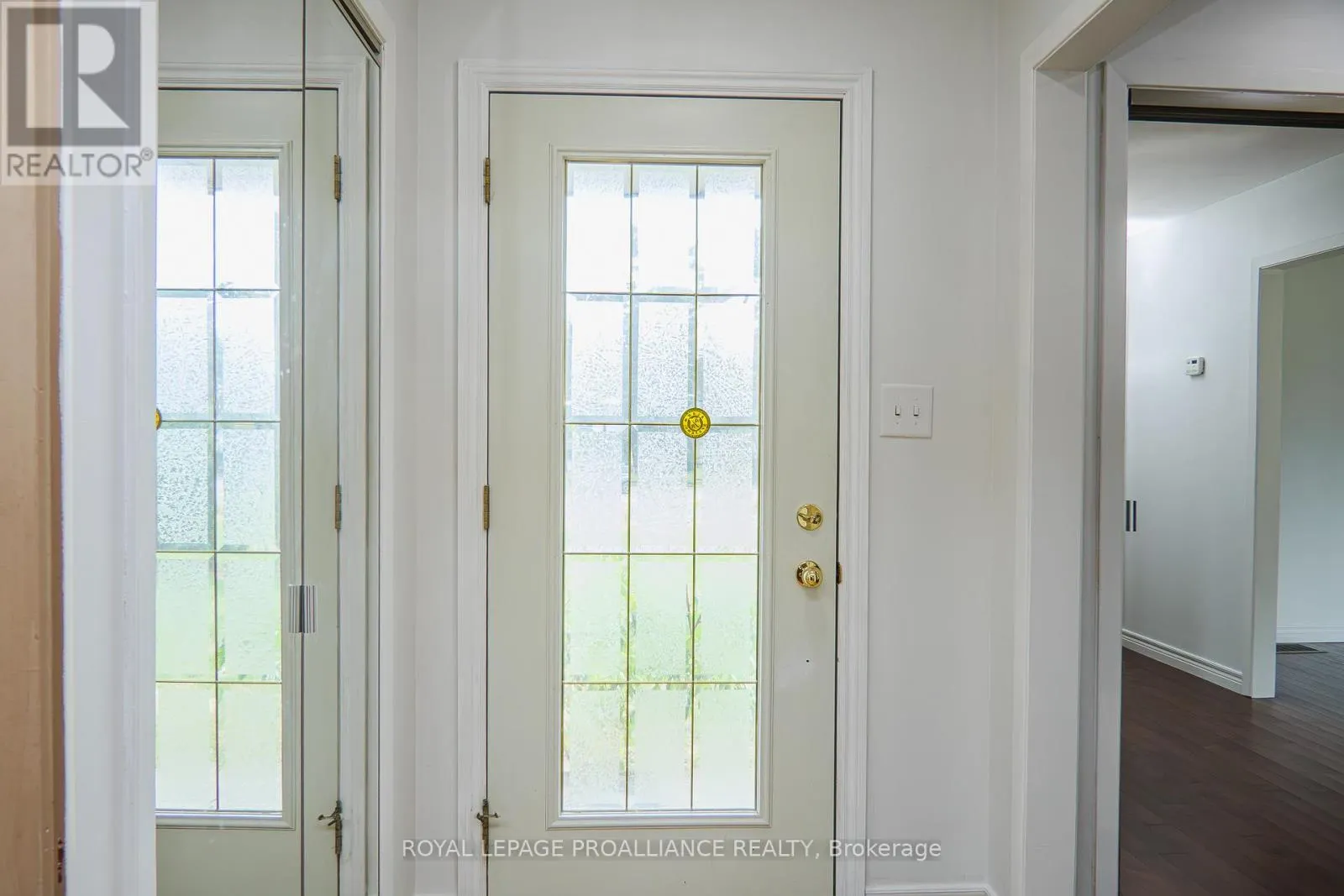 16 COUNTRY CLUB DRIVE