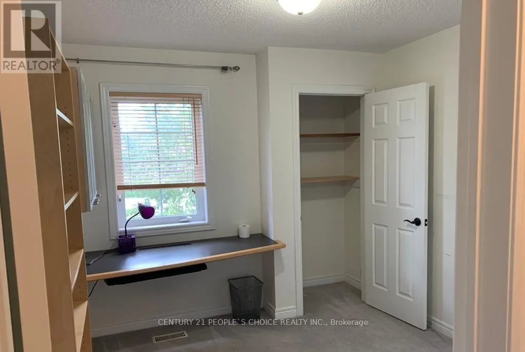 4 - 100 BEDDOE DRIVE
