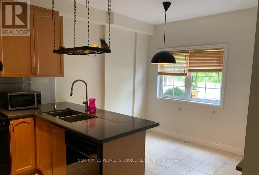 4 - 100 BEDDOE DRIVE