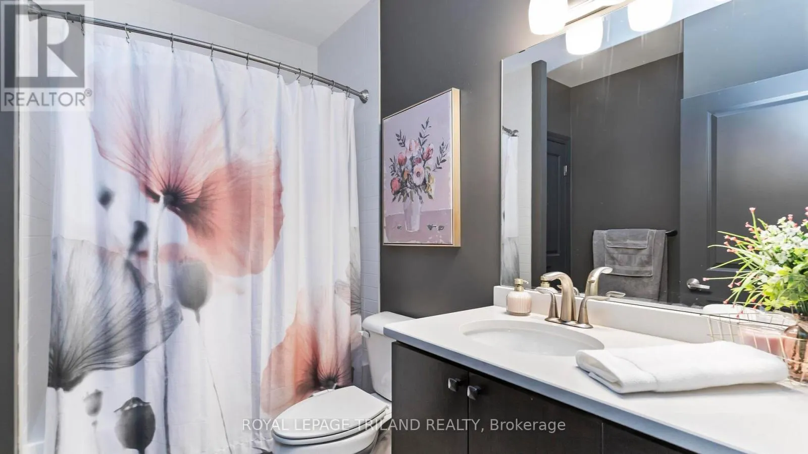 2303 - 330 RIDOUT STREET N, #2303