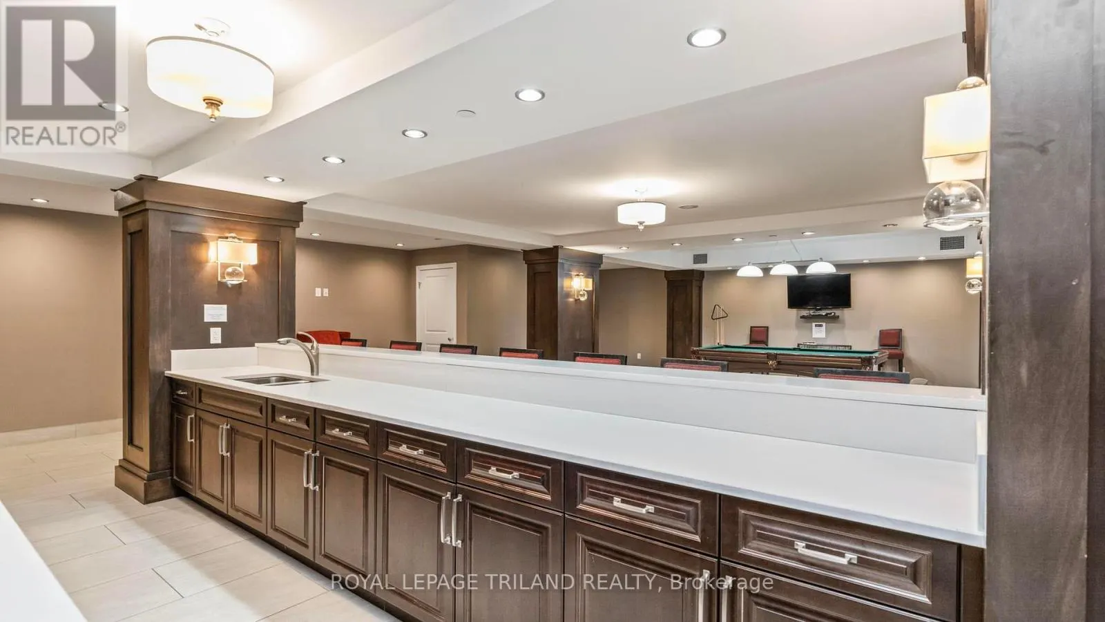 2303 - 330 RIDOUT STREET N, #2303